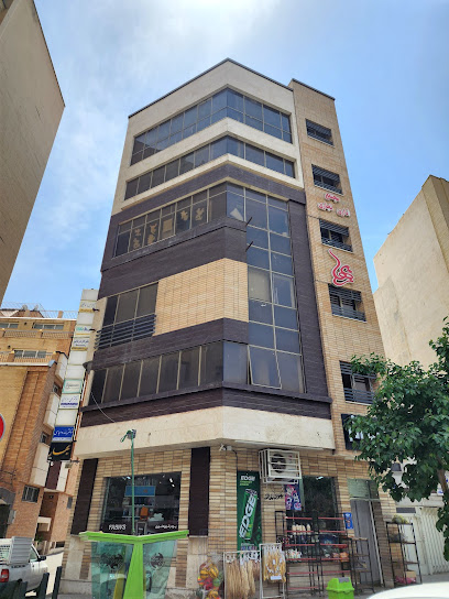 دندانپزشکی کودکان در اصفهان | دکتر علی بهزادی